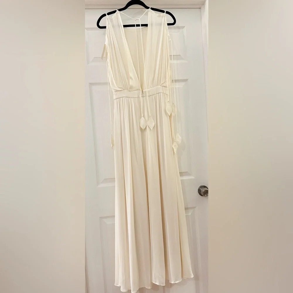 NWT Tory Burch Evalene Cream Bare Shoulder Maxi Dress New Ivory Sz 2
